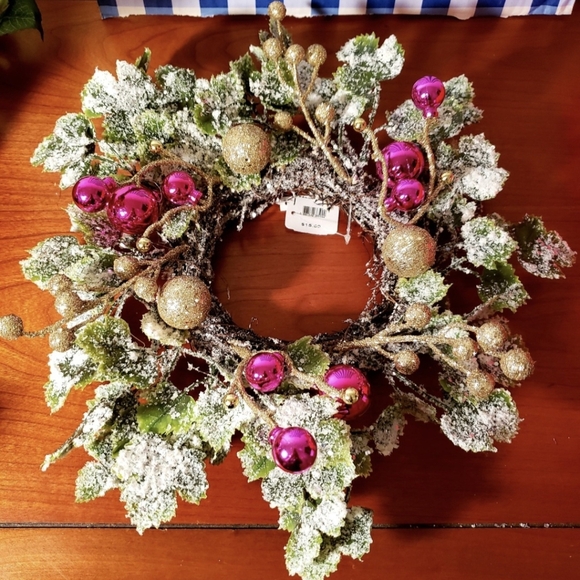 B&BW Christmas Candle Wreath Ring w/ Pink & Gold Ornaments - Picture 3 of 3